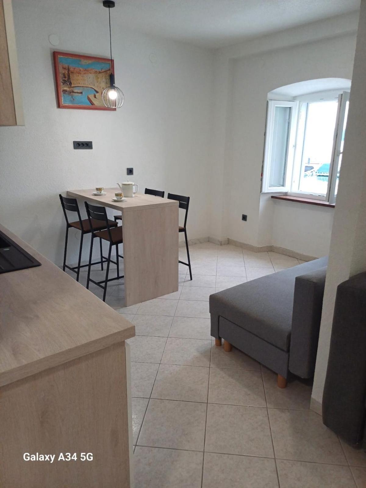Apartmani Centar Selce Exterior photo