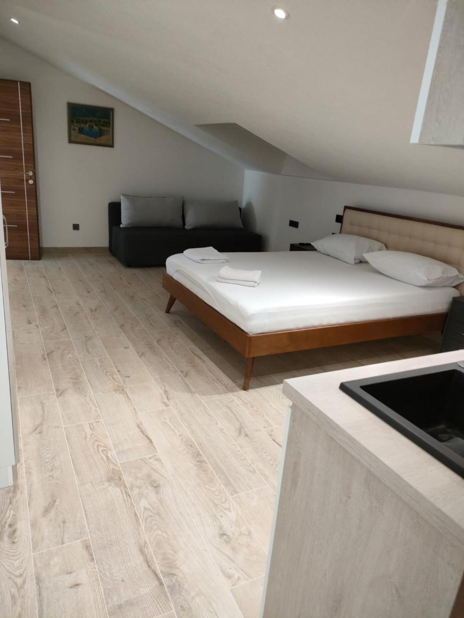 Apartmani Centar Selce Exterior photo